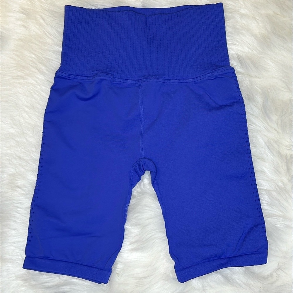 FREE PEOPLE | NWOT Good Karma Bike Shorts in Blue *
